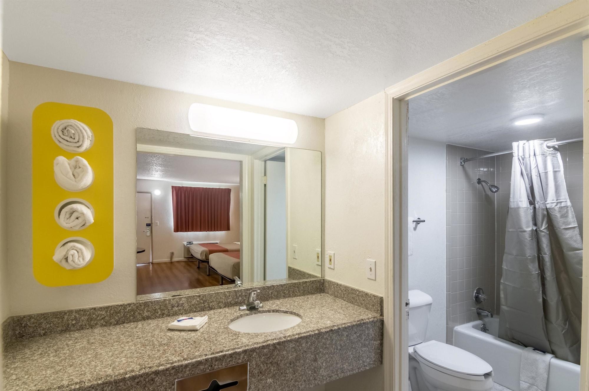 Motel 6-Clinton, Ok 외부 사진