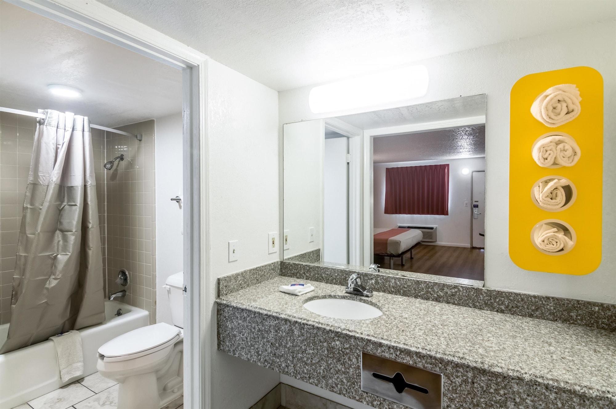 Motel 6-Clinton, Ok 외부 사진