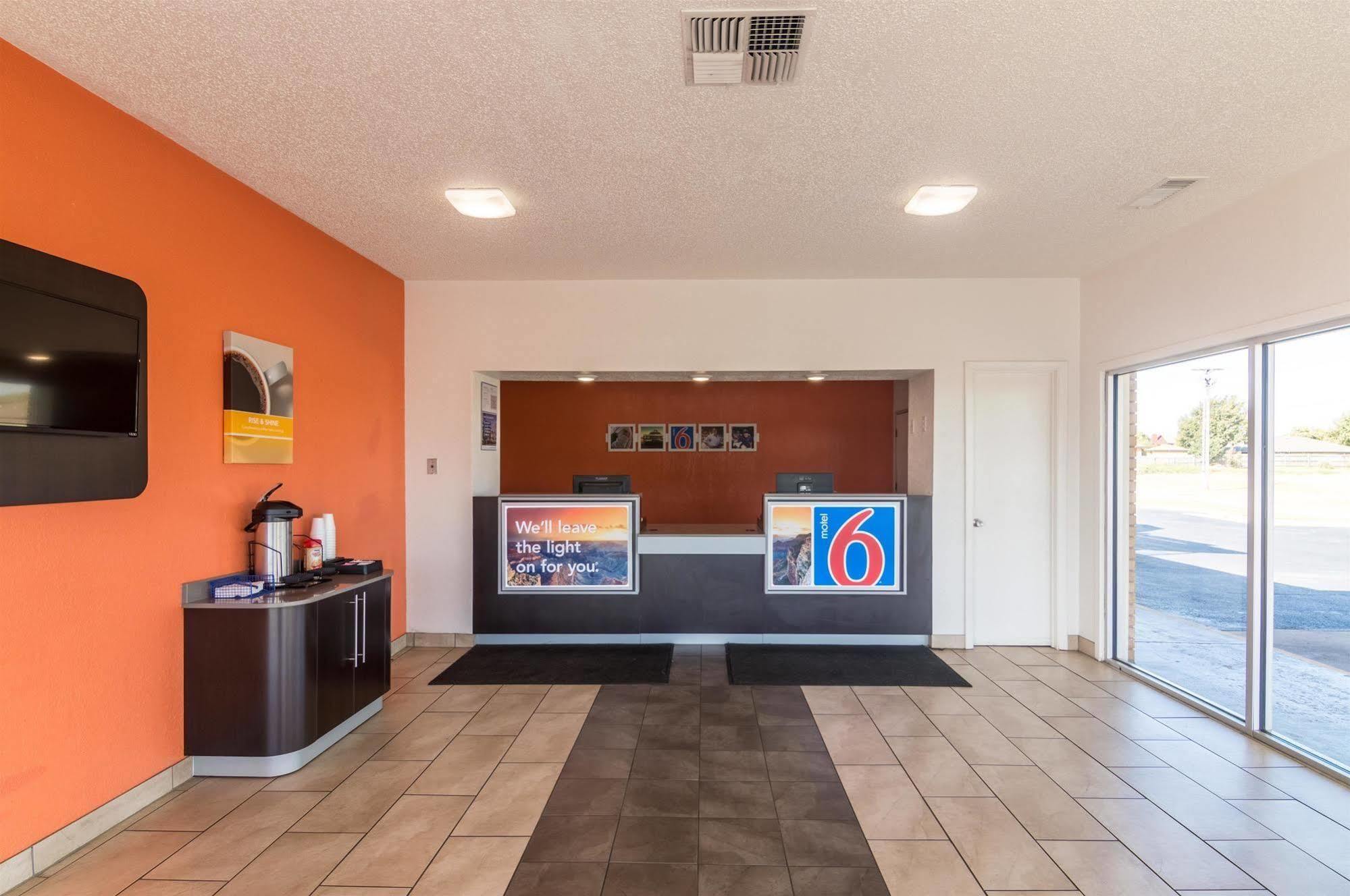 Motel 6-Clinton, Ok 외부 사진