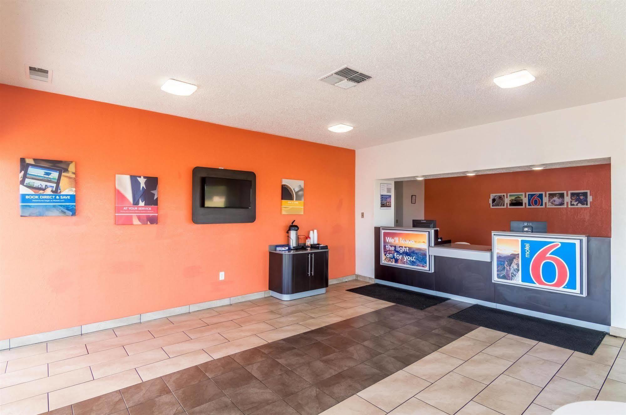Motel 6-Clinton, Ok 외부 사진