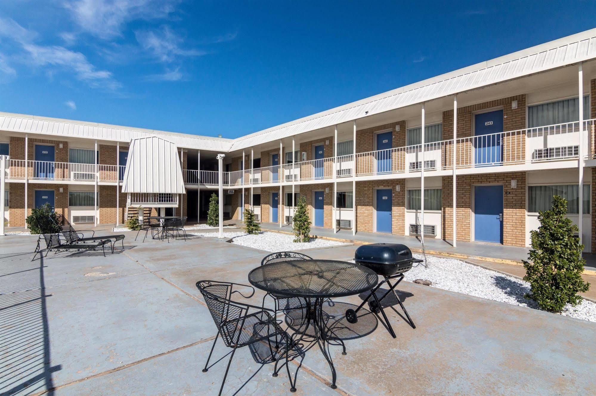 Motel 6-Clinton, Ok 외부 사진